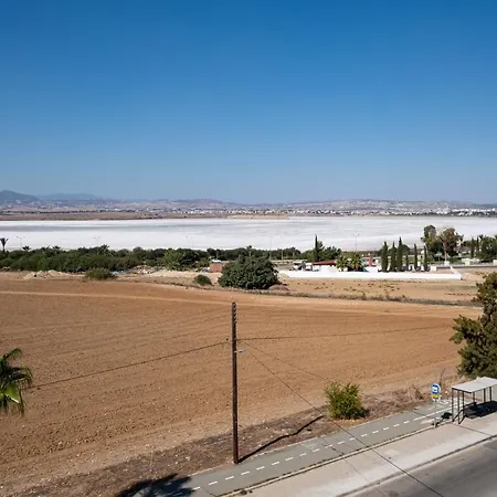 The Saline Views Makenzy Daire *