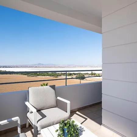 The Saline Views Makenzy Daire *