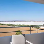 The Saline Views Makenzy Apartament *